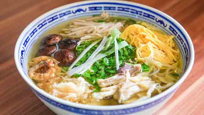 bun-thang-de-la-comida-vietnamita